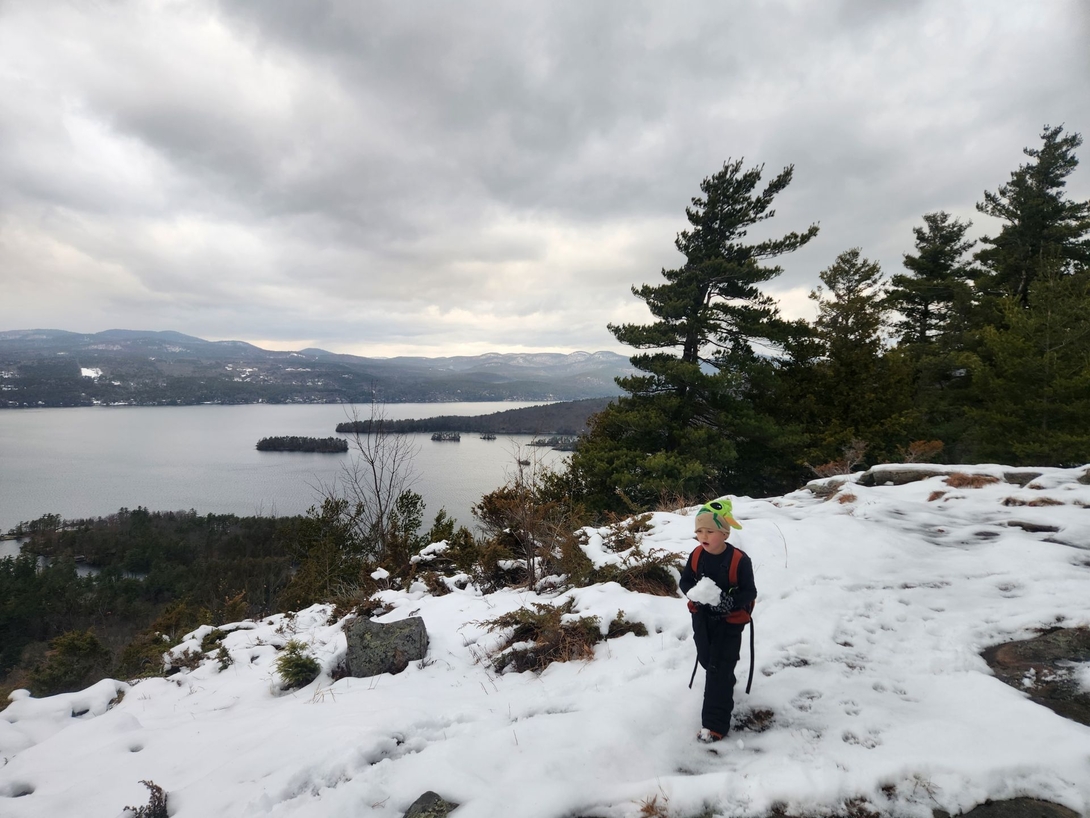 quinn snowballs at shelving rock summit